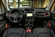 Posodobljeni križanec Jeep Renegade fotografija 5