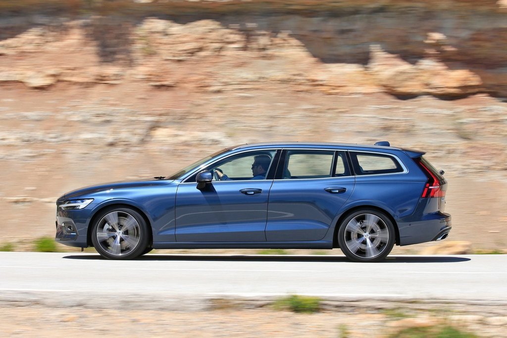 Pregled premium karavana Volvo V60