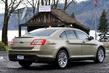 Pregled luksuzne limuzine Ford Taurus fotografija 5