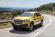 Pregled poltovornjaka Mercedes-Benz X-Class fotografija 13
