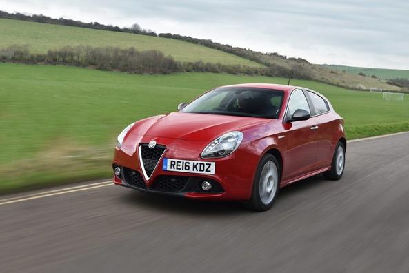 Prenovljena različica kombilimuzine Alfa Romeo Giulietta