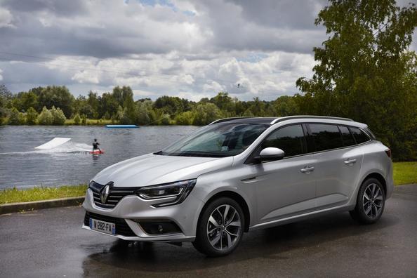 Četrta generacija karavana Renault Megane Estate Fotografija 5