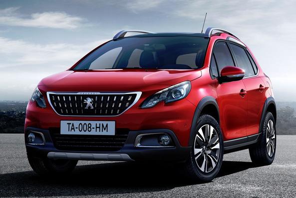 Posodobljena različica kompaktnega križanca Peugeot 2008 Fotografija 11