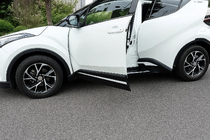 Toyota C-HR 2016–2023 OmsaLine okrasne letve vrat (4 kos, nerjaveče jeklo) fotografija 3