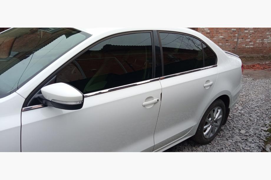 Volkswagen Jetta 2011–2018 Spodnje letve oken (6 kos, nerjaveče jeklo) Fotografija 3