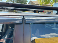 Toyota Hilux 2015– Vetrni deflektorji oken s kromirano letvico (4 kos, Niken) fotografija 8