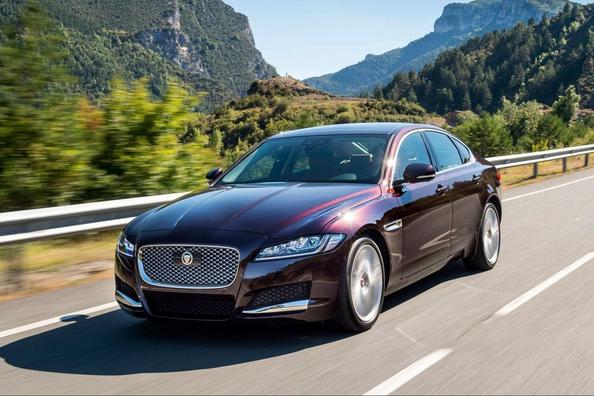 Druga generacija premijske limuzine Jaguar XF