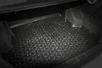 Geely GC-6 2014–2020 Gumijasta preproga za prtljažnik (Novline) SD fotografija 2