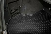 Mercedes GLK class X204 2008–2015 (2012↗) Gumijasta koritasta preproga za prtljažnik z izrezom za ročaj (Novline) crossover fotografija 2