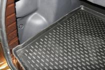 Renault Duster 2008–2017 Gumijasta preproga za prtljažnik (Novline) crossover (4WD) fotografija 3