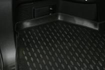 Toyota Highlander 2008–2013 Gumijasto korito za prtljažnik (dolgo) (Novline) – montaža fotografija 3