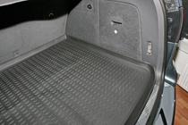Volkswagen Touareg 2002–2010 Gumijasto korito za prtljažnik (Novline) crossover fotografija 3