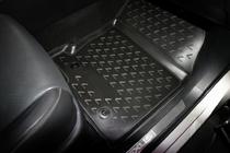 Lexus NX 2014–2021 Gumijasti tepihi za kabino (4 kosi, Novline) fotografija 3