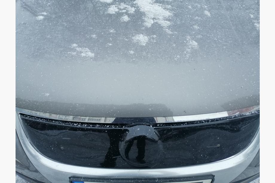 Volkswagen Touran 2003–2010 Zimska maska hladilnika (zgornja, 2006-2010) Fotografija 2