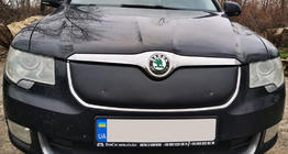Skoda Superb 2009–2015 Zimski pokrov rešetke hladilnika (zgornji, 2008-2013) Mat fotografija 1