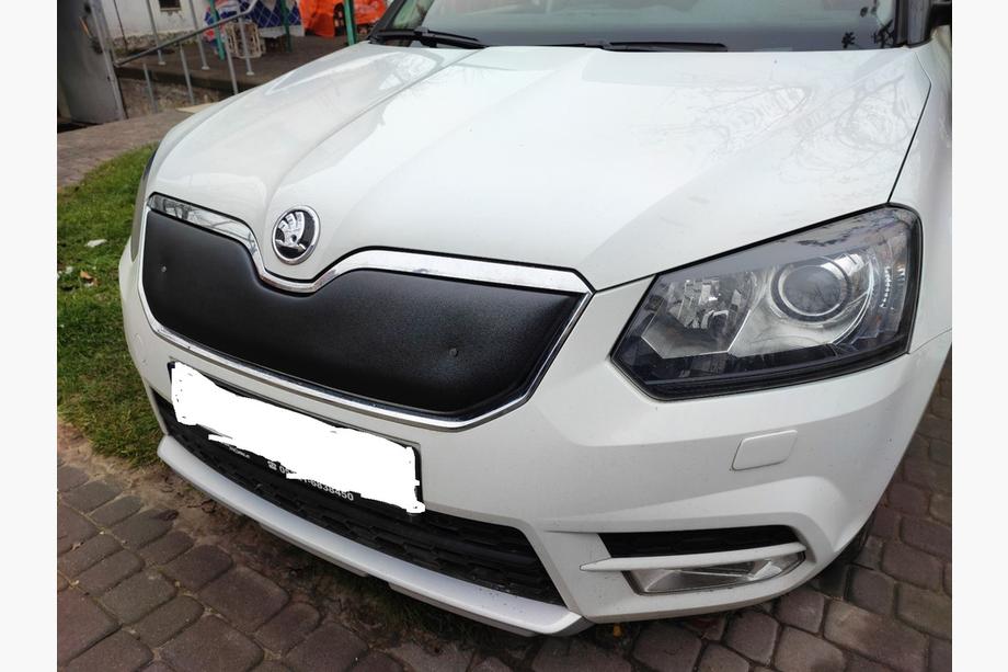 Skoda Yeti 2009–2017 Zimska zaščita hladilne rešetke (zgornja, 2013+) Image
