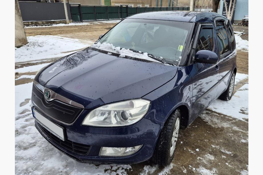 Skoda Roomster 2006–2015 Zimska obloga za masko hladilnika (2010+, zgornja) Fotografija 4