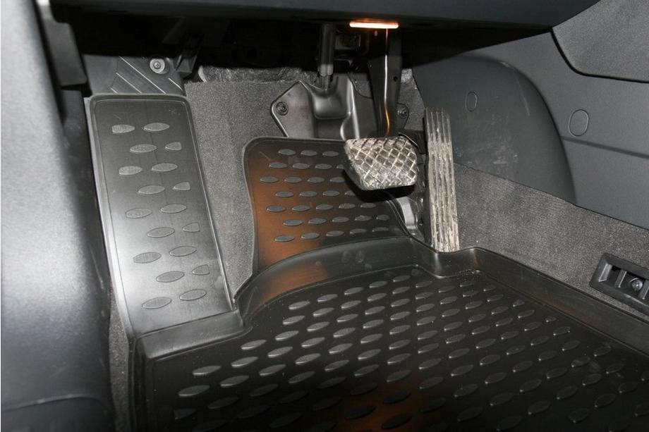 Audi A3 2003–2012 Gumijasti tepihi za kabino (4 kosi, Novline) Fotografija 2