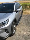 Toyota Rav 4 2019–2025 Stranske stopnice Maydos V2 (2 kos, aluminij z nerjavnim jeklom) fotografija 4