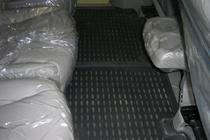 Kia Carnival 2002–2013 Gumijasti tepihi za kabino (4 kosi, Novline) avtomatski menjalnik fotografija 3