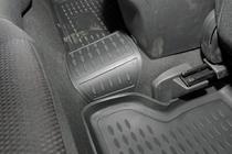 Mazda 3 2003–2009 Gumijasti tepihi za kabino (4 kosi, Novline) fotografija 5