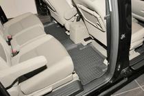 Mazda 5 2010–2018 (2005-2010) Gumijasti tepihi za potniški prostor (4 kosi, Novline) fotografija 3