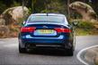 Pregled premijske limuzine Jaguar XE fotografija 12