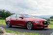 Pregled premijske limuzine Jaguar XE fotografija 10