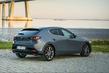 Kompaktna kombilimuzina Mazda 3 četrte generacije fotografija 13