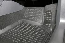 Volkswagen Golf 5 2003–2009 Gumijasti tepihi za kabino (4 kosi, Novline) fotografija 4