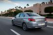 Prenovljena limuzina Peugeot 301 fotografija 3