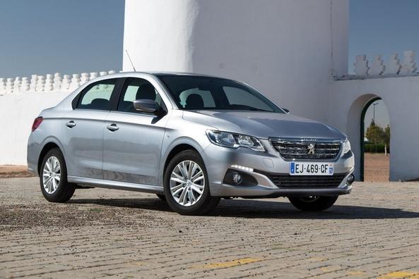 Prenovljena limuzina Peugeot 301