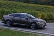 Pregled srednje velike limuzine Renault Talisman fotografija 1