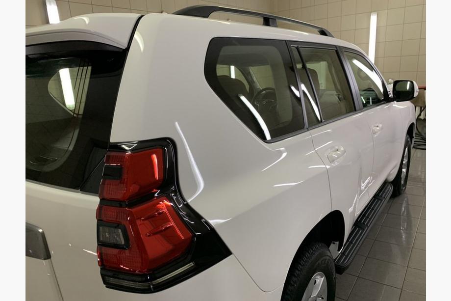 Toyota Land Cruiser Prado 150 2009–2023 Strešne sani – turški dizajn (črne, 2 kosa) kovinske pritrdilne noge Fotografija 8
