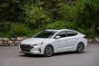 Kompaktna limuzina Hyundai Elantra v prenovljeni podobi fotografija 3