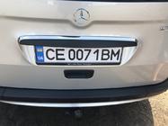 Mercedes Citan 2013–2021 Kromirana letvica nad registrsko tablico (nerjaveče jeklo) fotografija 2