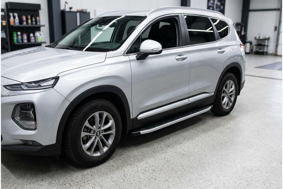 Hyundai Santa Fe 4 2018–2023 Stranske stopnice Duru (2 kos, aluminij) Image