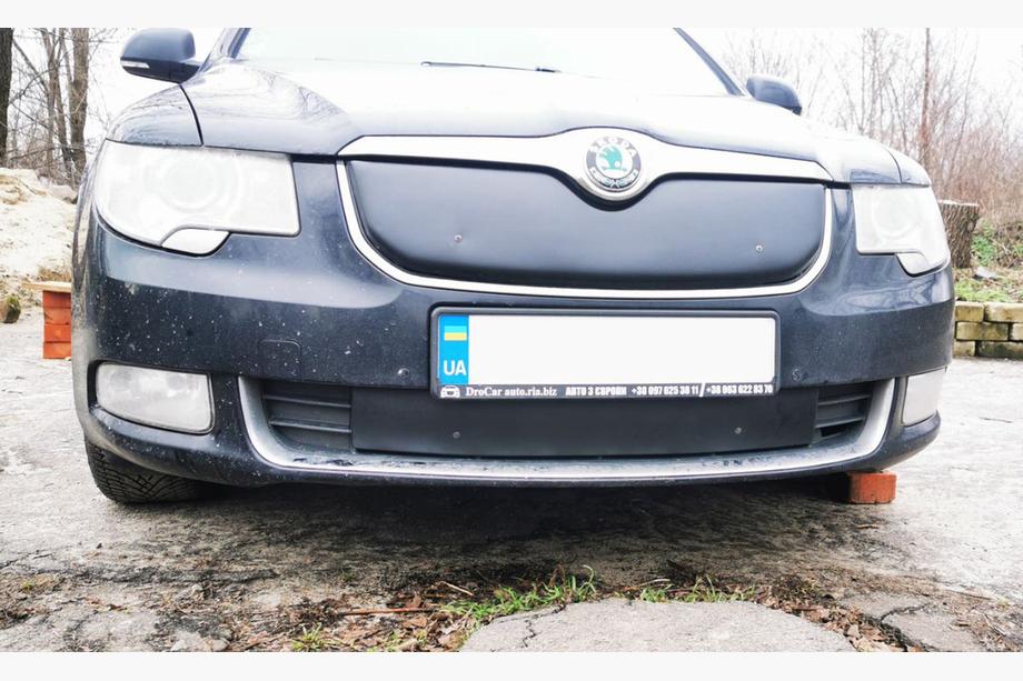 Skoda Superb 2009–2015 Zimska zaščita za masko hladilnika (spodnja, 2008-2013) Fotografija 5