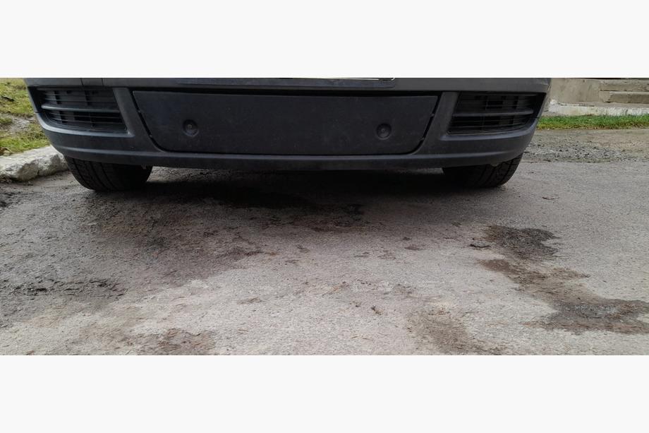 Volkswagen Touran 2003–2010 Spodnja zimska maska, 2003-2006) Fotografija 2