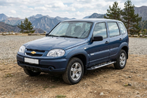 Chevrolet Niva 1998–2020 Bočni pragovi Sunrise (2 kos, aluminij) fotografija 2
