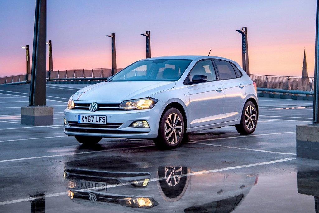 Volkswagen Polo šeste generacije: petvratni kombilimuzina