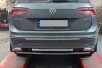 Volkswagen Tiguan 2016–2023 Zadnji zaščitni lok AK001-2 (inox) fotografija 2
