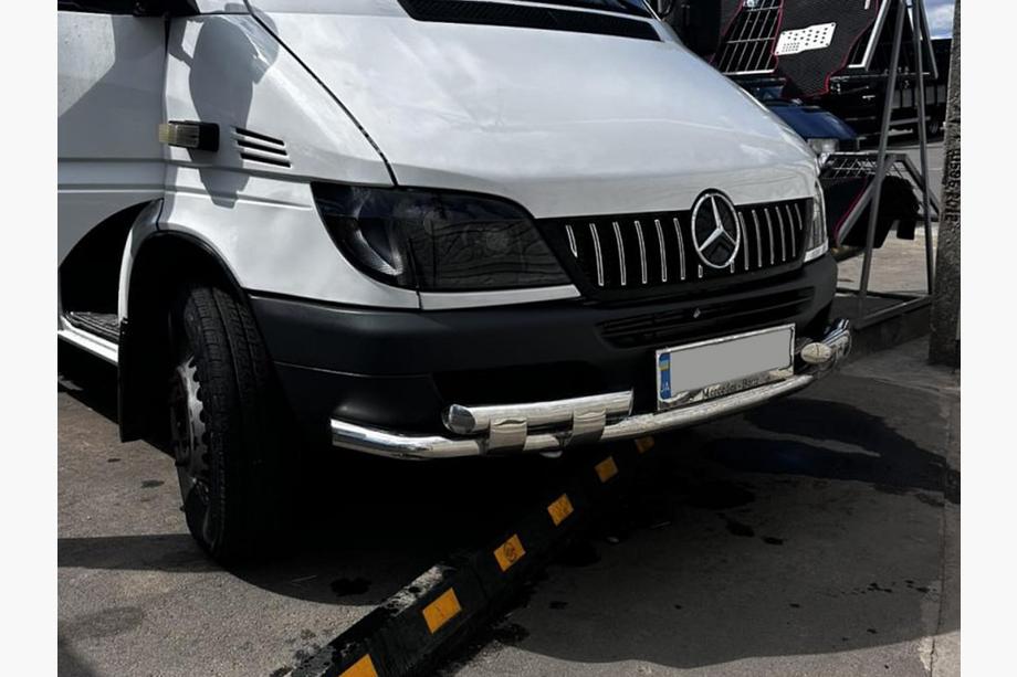 Mercedes Sprinter W901/902/903/904/905 1995–2006 Sprednji zaščitni lok ST015-2 (nerjavno jeklo) 2000–2006 Fotografija 9