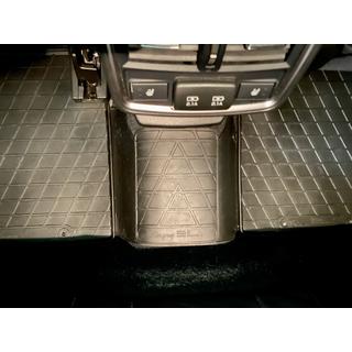 Zadnja tunelska preproga (Stingray Premium) Subaru Forester 2018–2024 fotografija 2