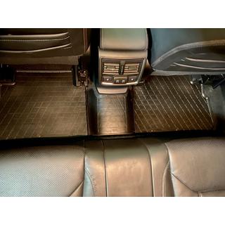 Zadnja tunelska preproga (Stingray Premium) Subaru Forester 2018–2024 fotografija 1