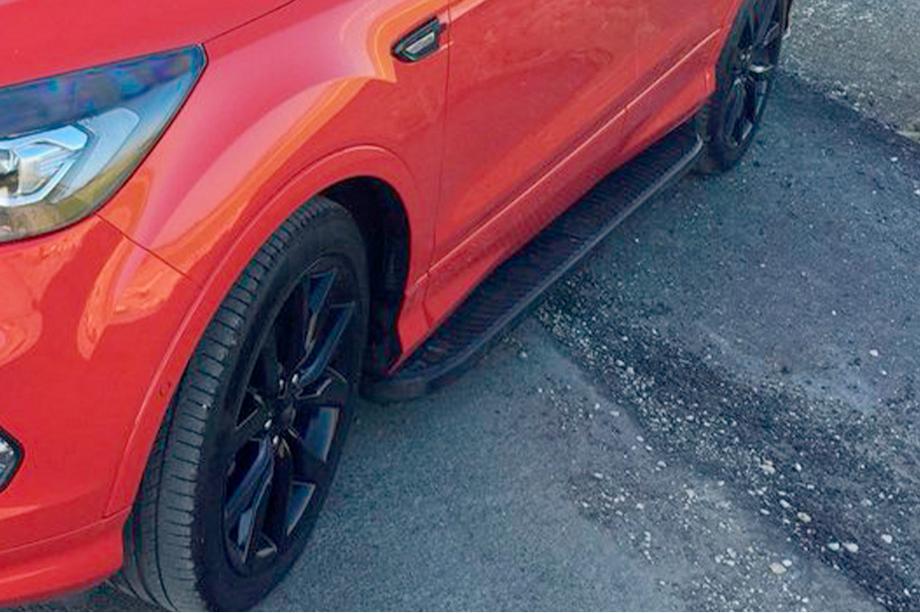 Skoda Karoq 2018– Stranski pragovi Tayga Black (2 kosa, aluminij) Image
