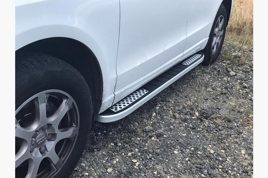 Audi Q5 2008–2017 Bočne stopnice Tayga V2 (2 kosa, aluminij) Image