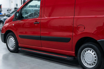 Citroen Jumpy 2007–2017 Stranske stopnice Maya Red (2 kosa, aluminij) fotografija 1
