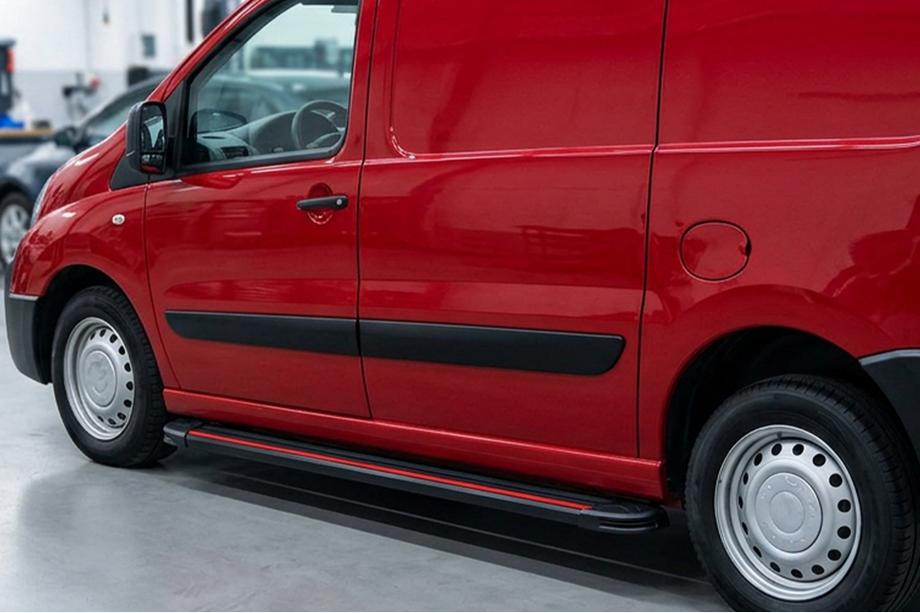 Citroen Jumpy 2007–2017 Stranske stopnice Maya Red (2 kosa, aluminij) Image