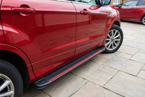 Ford Kuga/Escape 2013–2019 Bočne stopnice Maya Red (2 kos, aluminij) fotografija 1